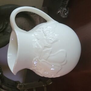 Fapor Portugal white ceramic pitcher raised fruit pears grapes berries 7.5"H EUC